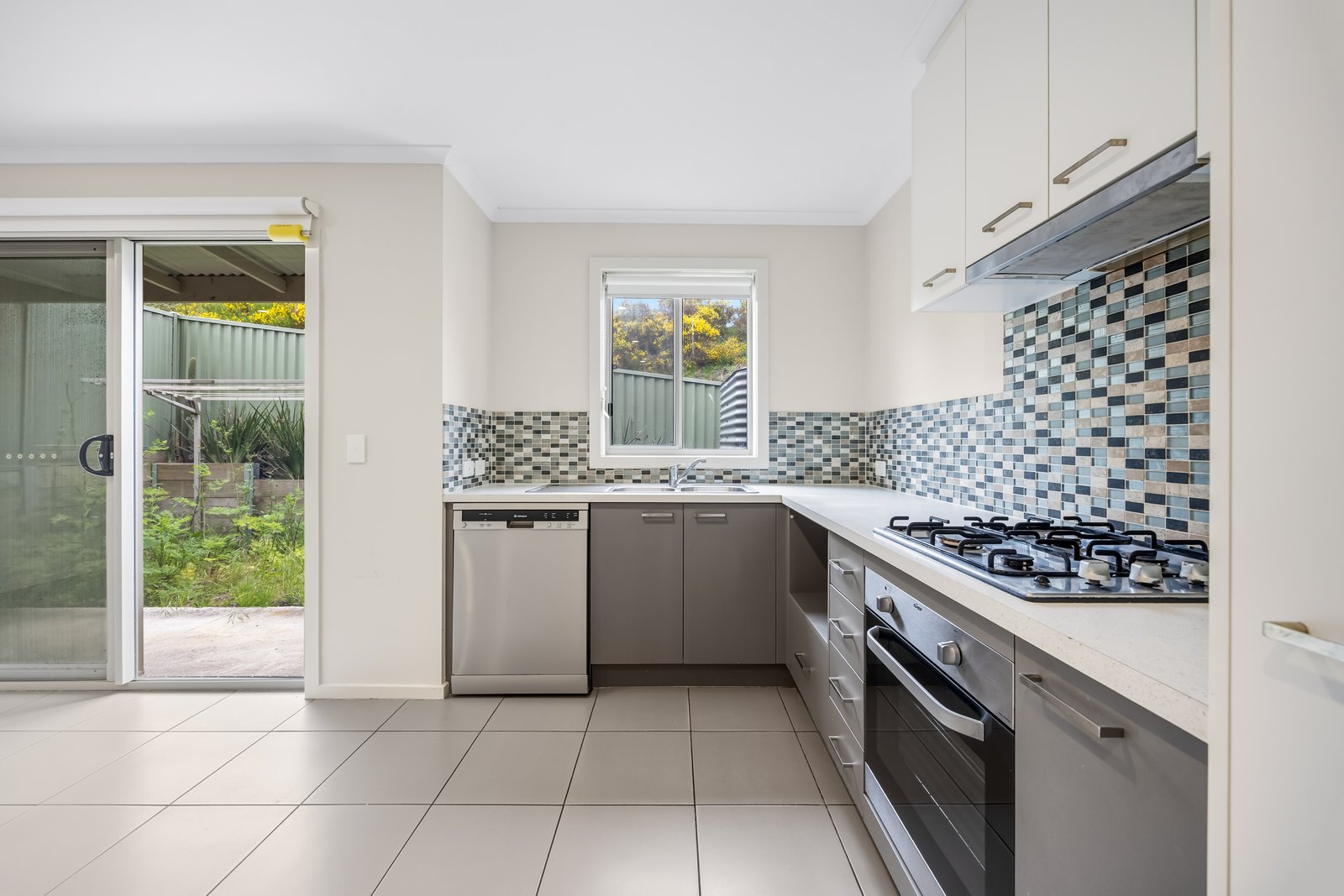 Gallery: 4/12 Stanbury Avenue