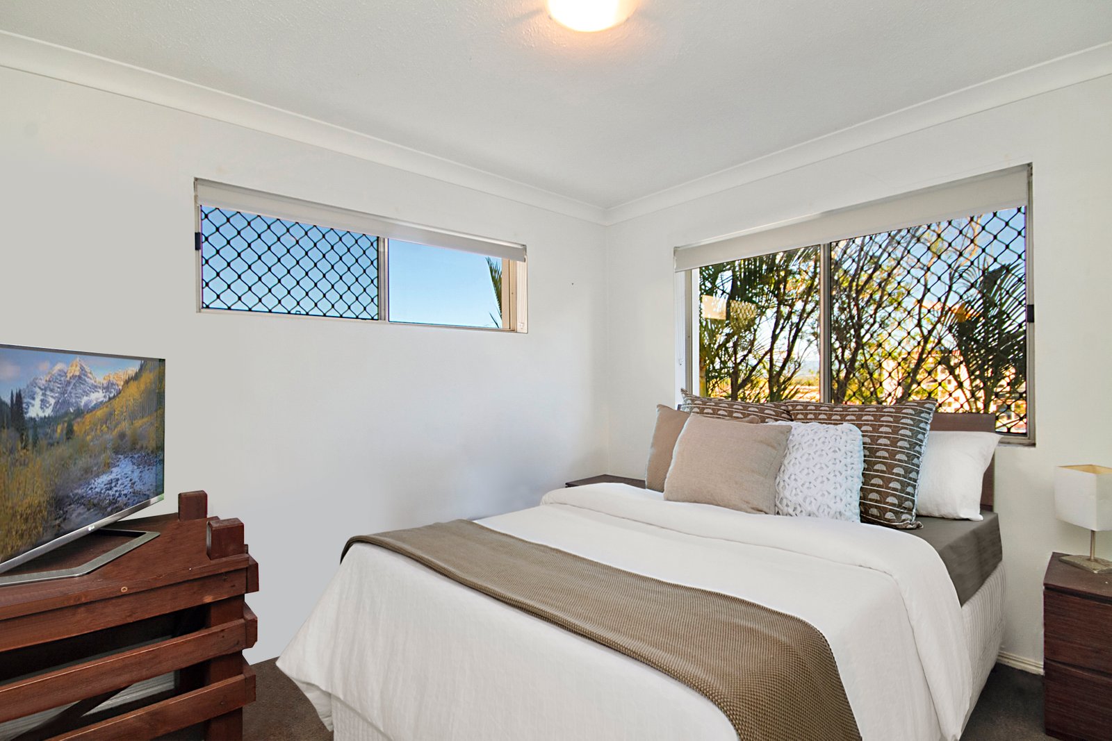 4/122 Musgrave Street COOLANGATTA 5