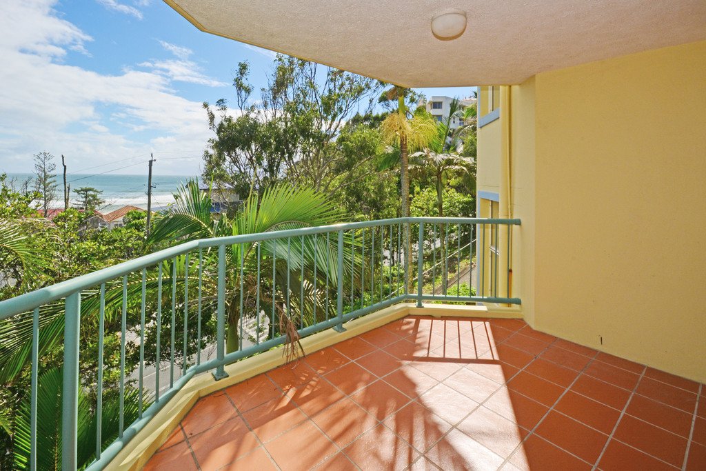 4/122 Musgrave Street COOLANGATTA 7