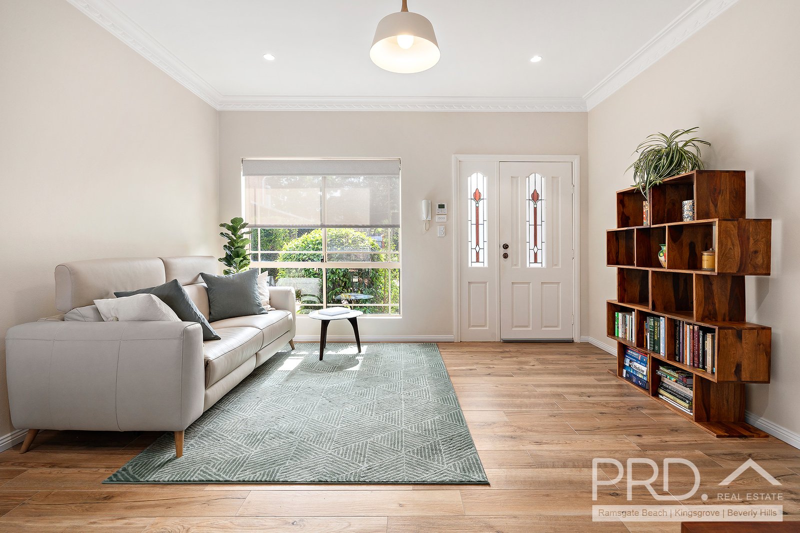 4/122 West Botany Street ARNCLIFFE 2