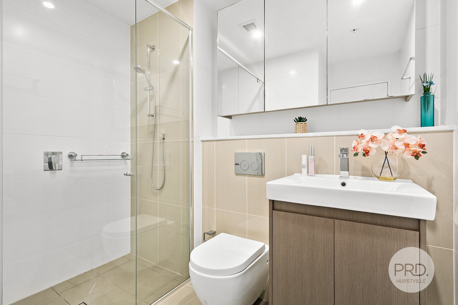 412/21 Treacy Street HURSTVILLE 6