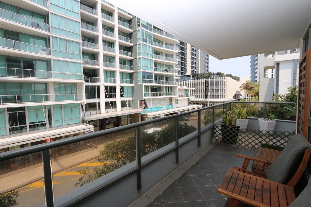 412/3 Como Crescent SOUTHPORT 1