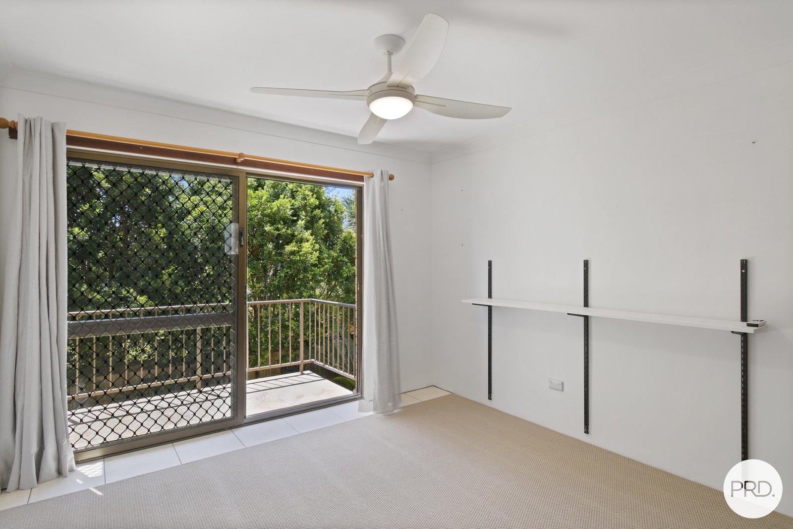 4/123 Golden Four Drive BILINGA 5