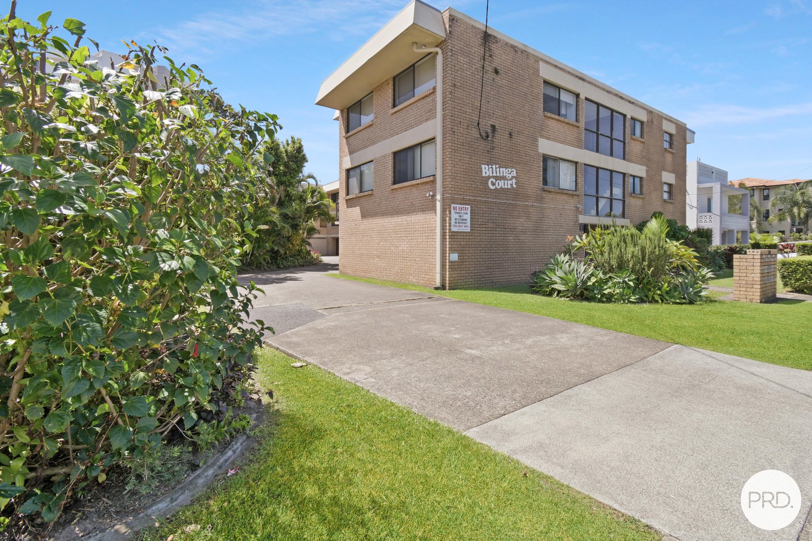 4/123 Golden Four Drive BILINGA 8