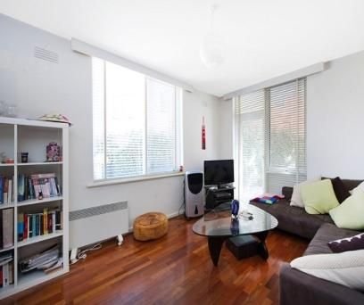 Gallery: 4/125 Tennyson Street