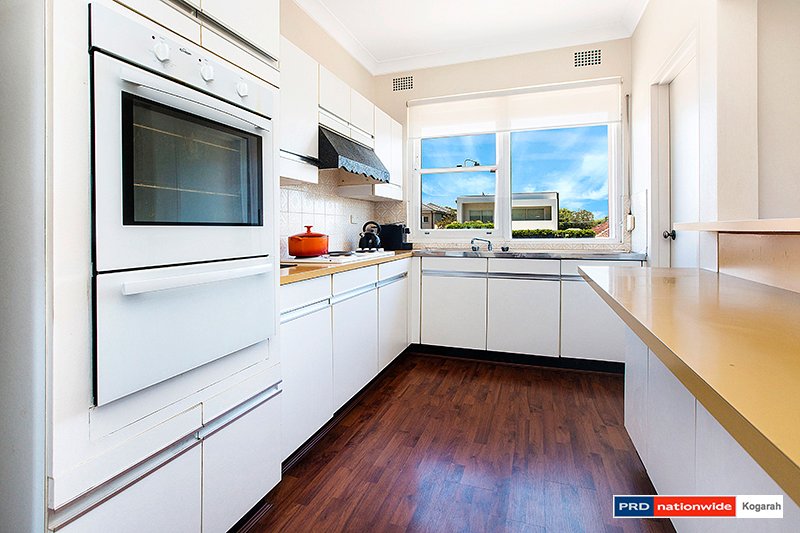 4/127-129 Clareville Avenue SANDRINGHAM 2
