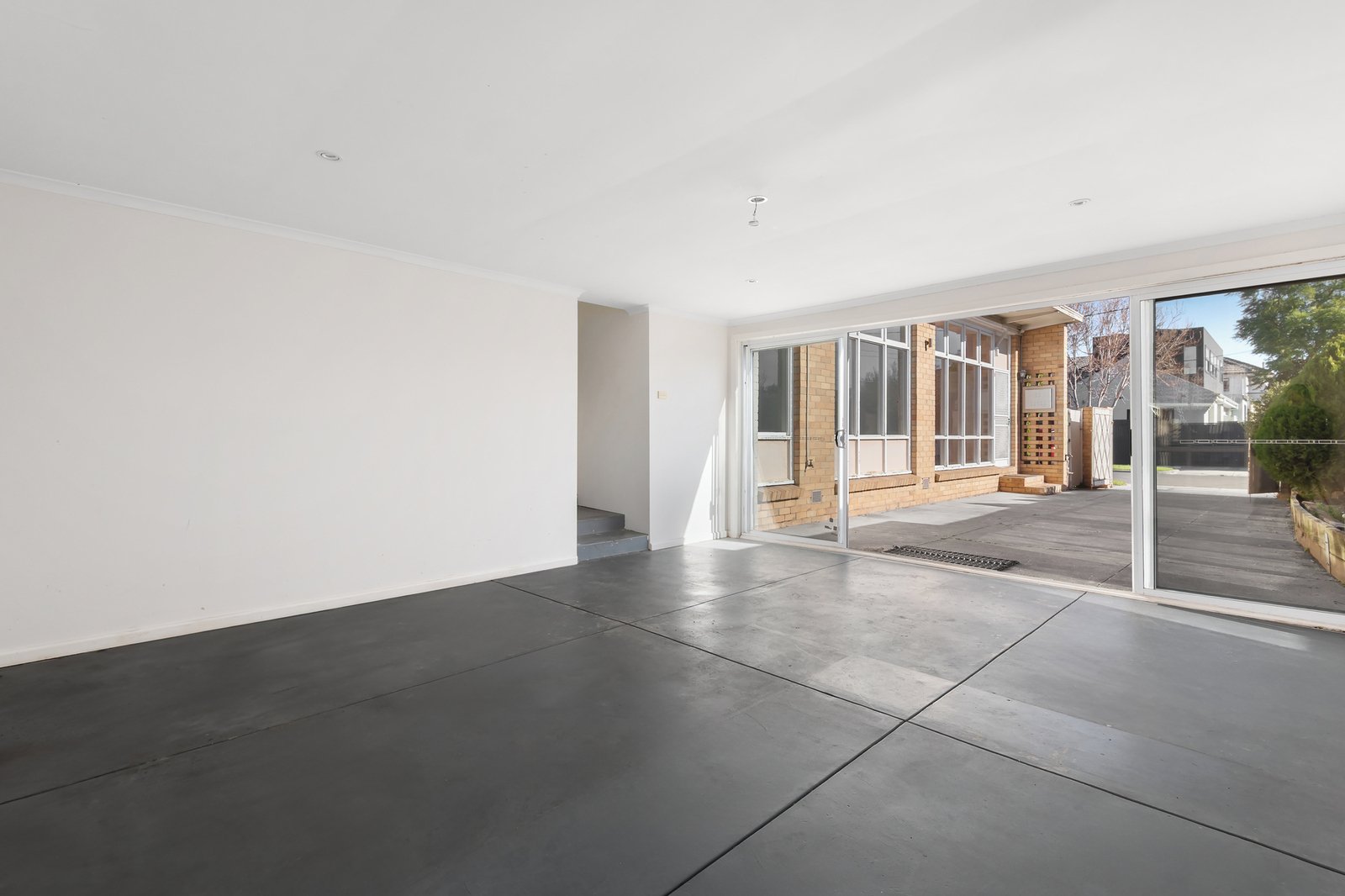 Gallery: 4/127 Dendy Street