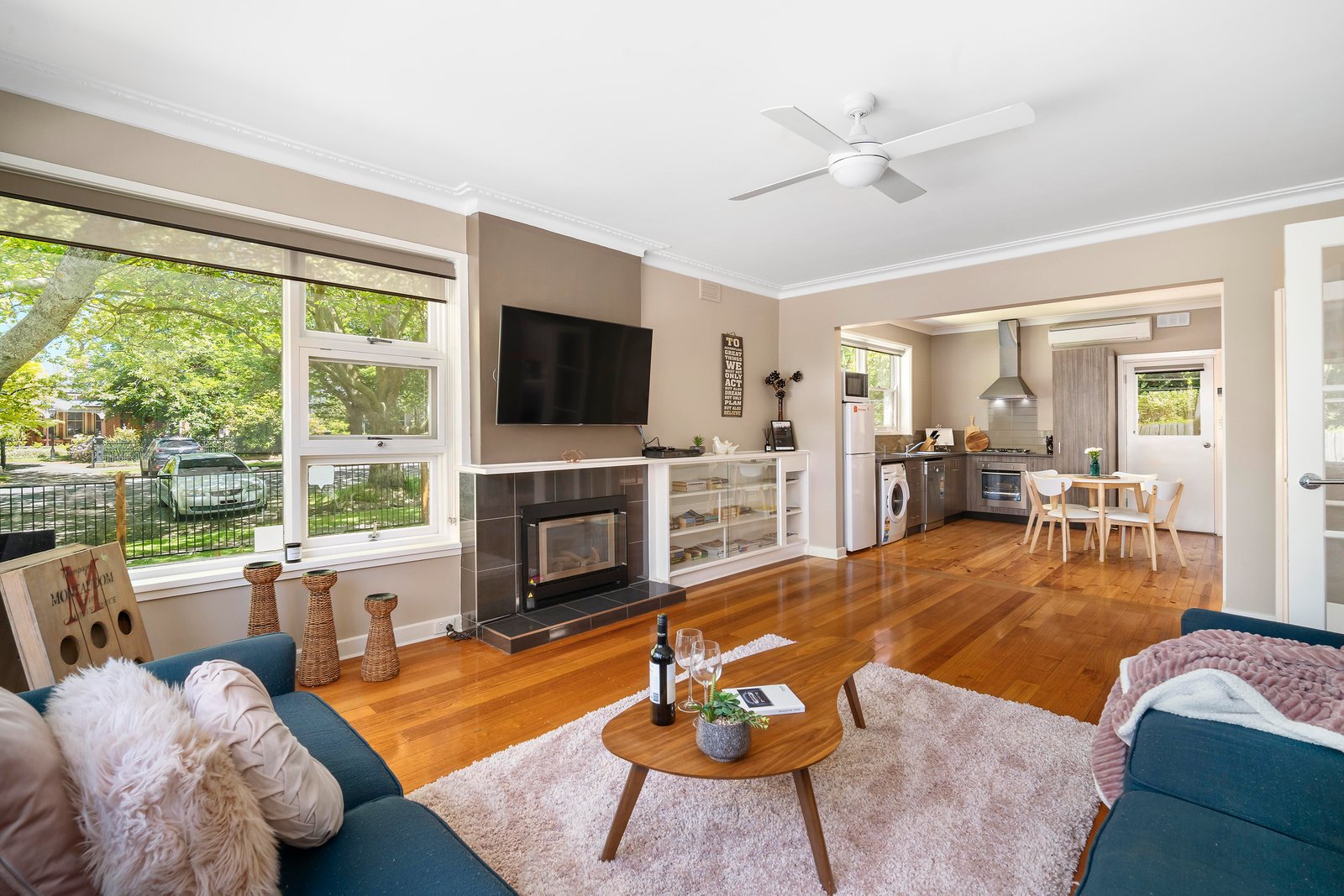 4/128 Webster Street LAKE WENDOUREE 9