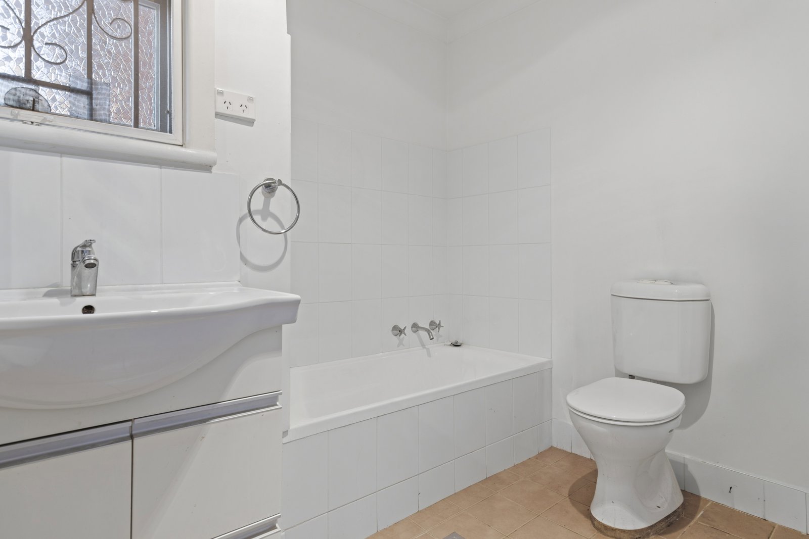 4/13-15 Mutual Road MORTDALE 6