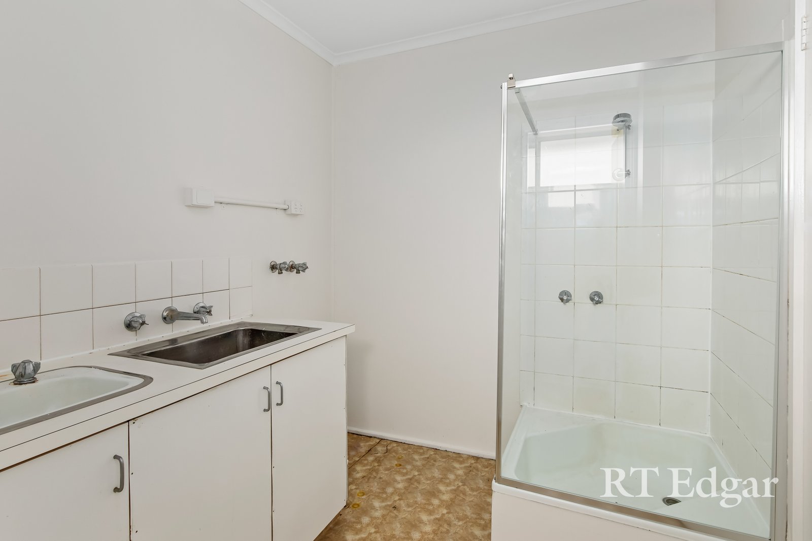 Real Estate and Property in 4/13-15 Spring Street, Preston, VIC