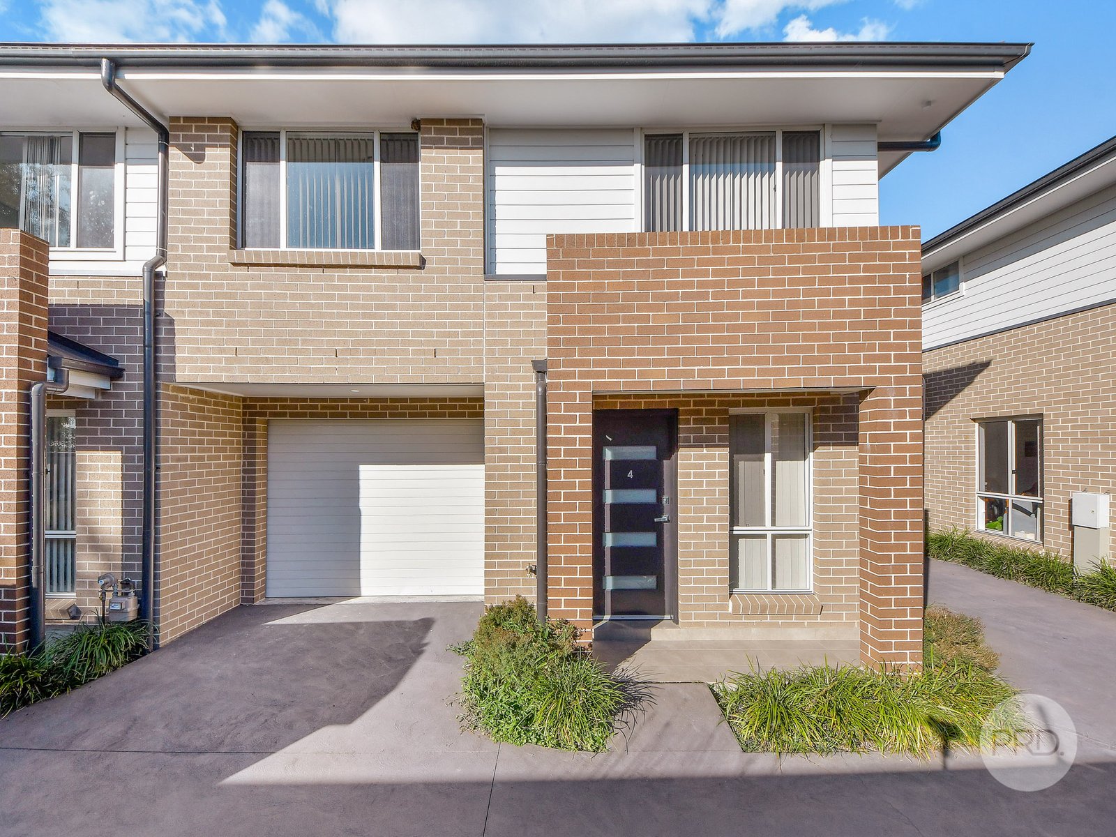 4/13 Algie Crescent KINGSWOOD 1