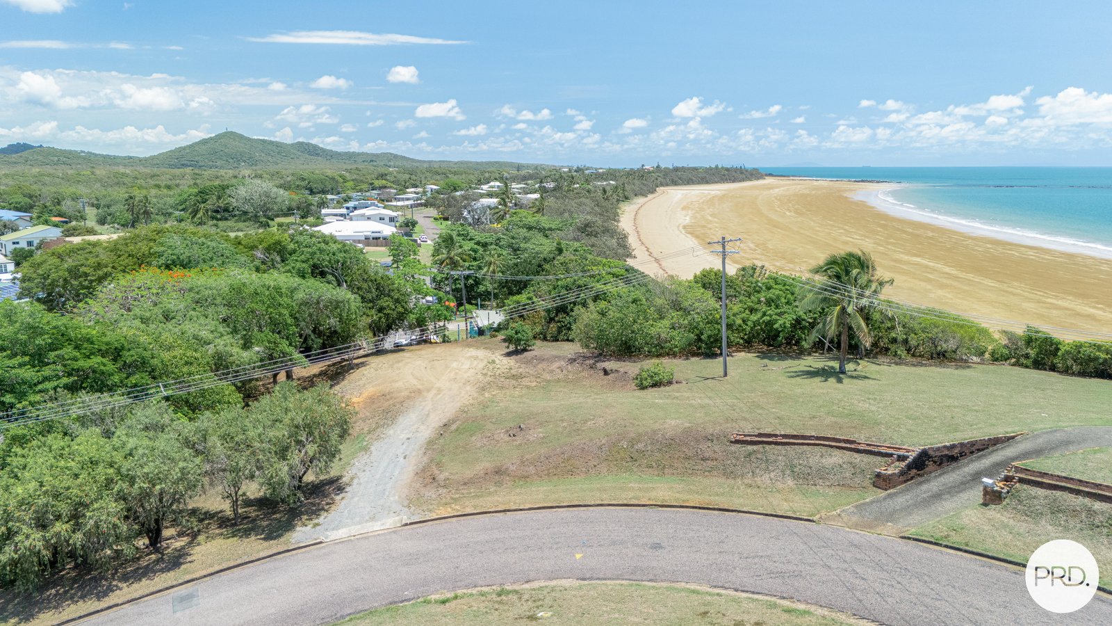 4,13 and 22 Captain Blackwood Drive SARINA BEACH 1