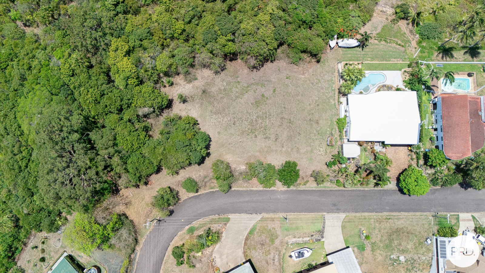 4,13 and 22 Captain Blackwood Drive SARINA BEACH 9