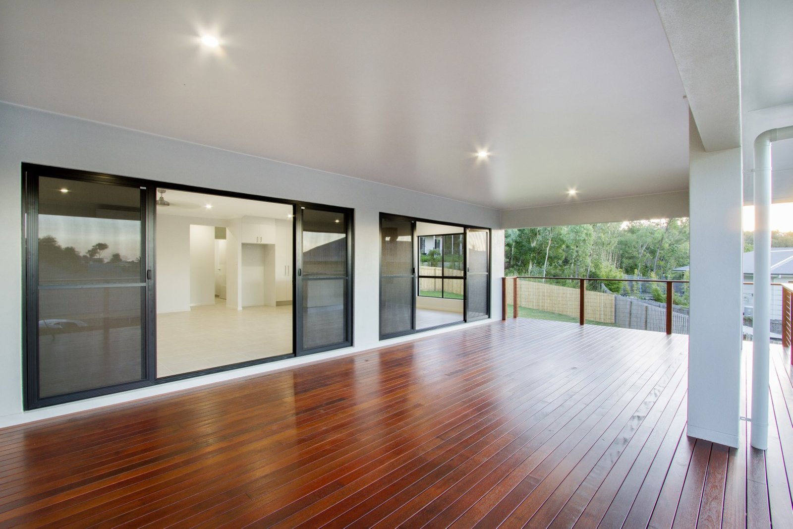 4/13 Border Drive CANNONVALE 2