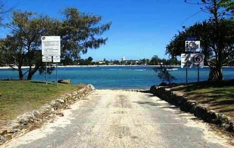 4/13 Bullimah Ave  BURLEIGH HEADS 4