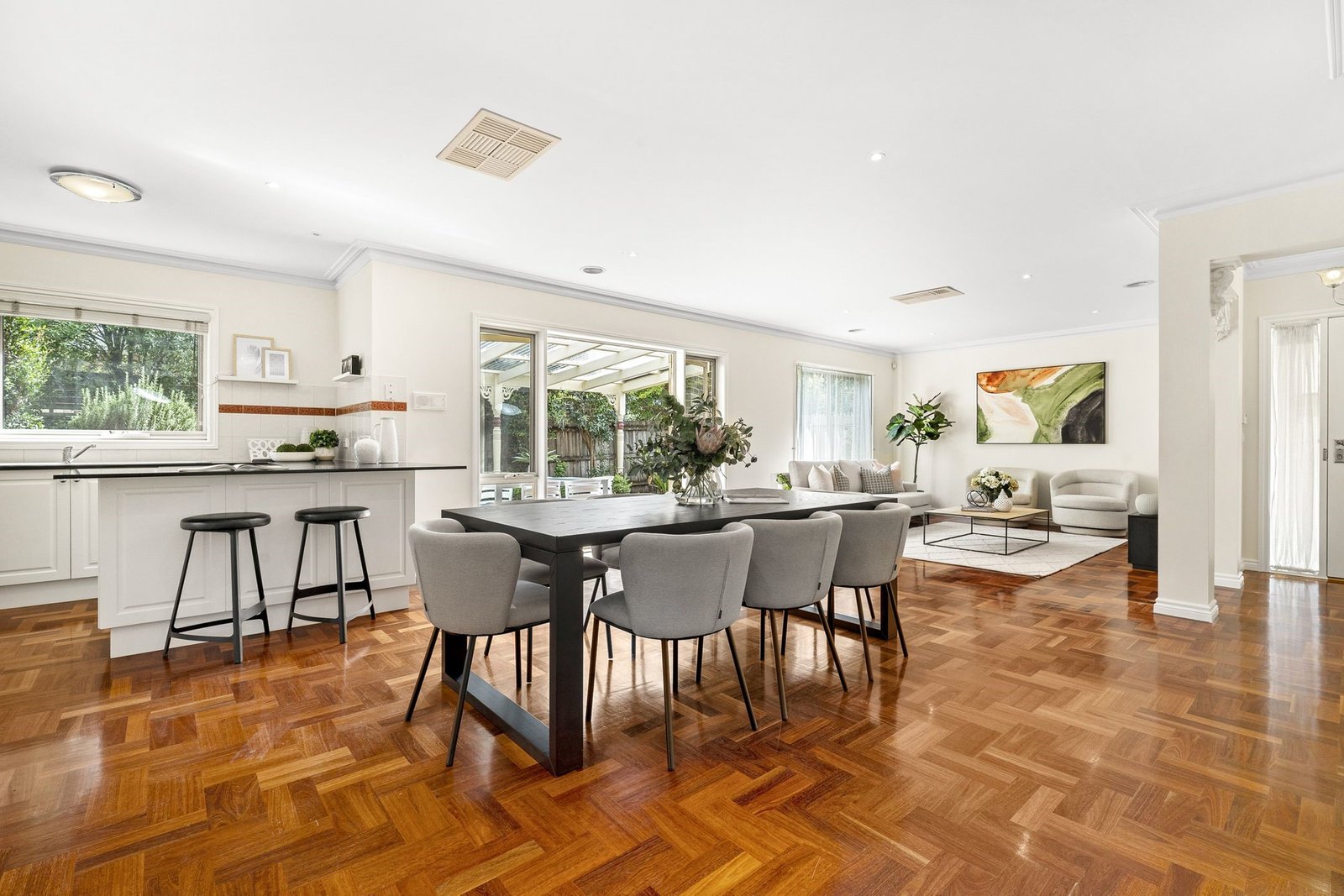 Real Estate and Property in 4/13 Heath Avenue, Oakleigh, VIC