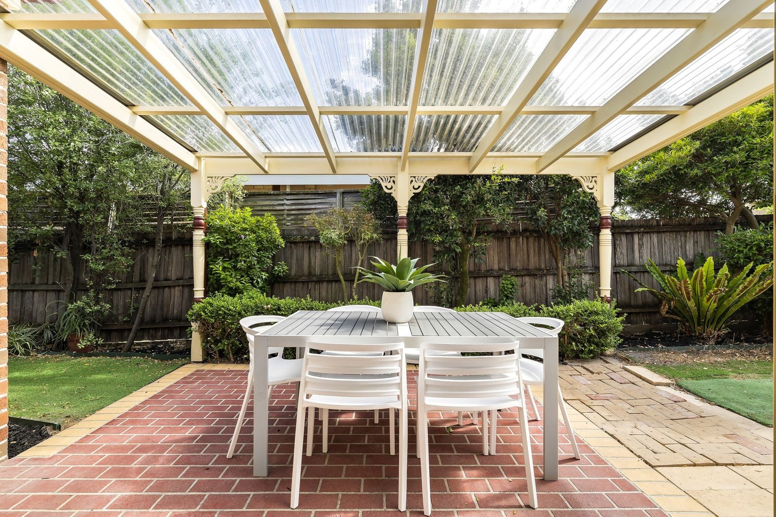 Real Estate and Property in 4/13 Heath Avenue, Oakleigh, VIC