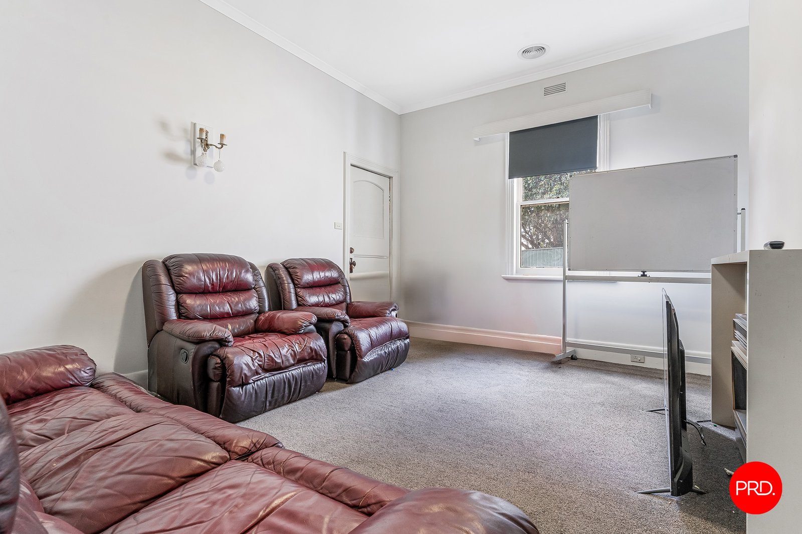 413 High Street GOLDEN SQUARE 4