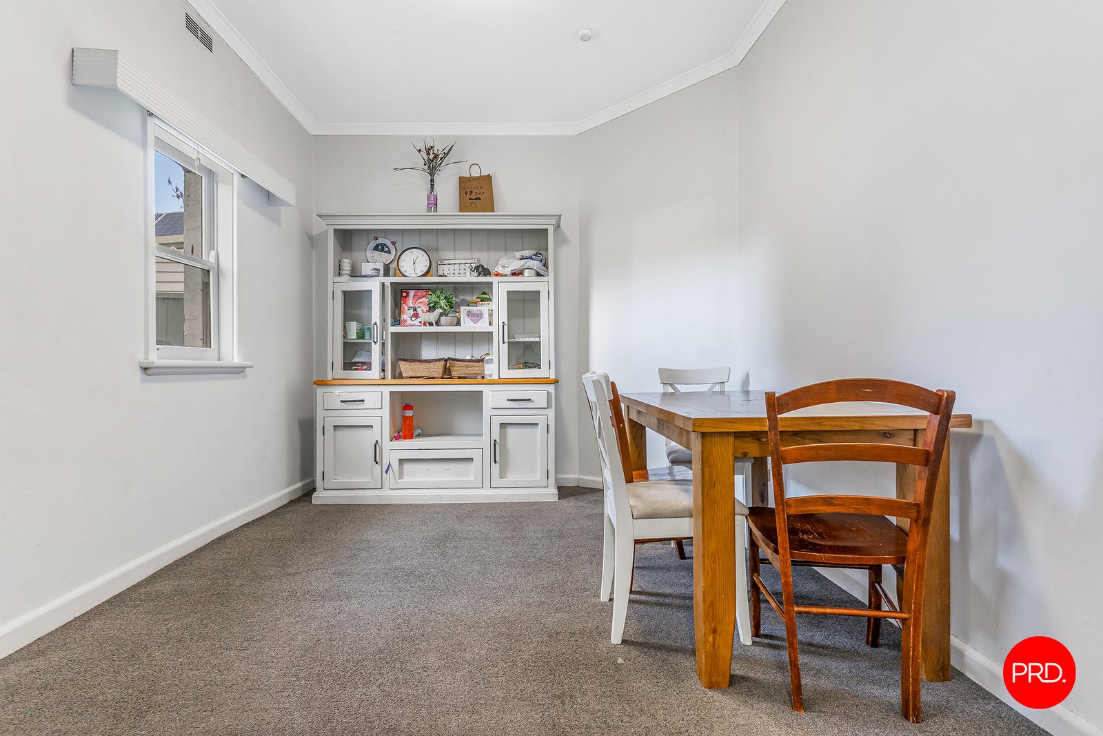 413 High Street GOLDEN SQUARE 9