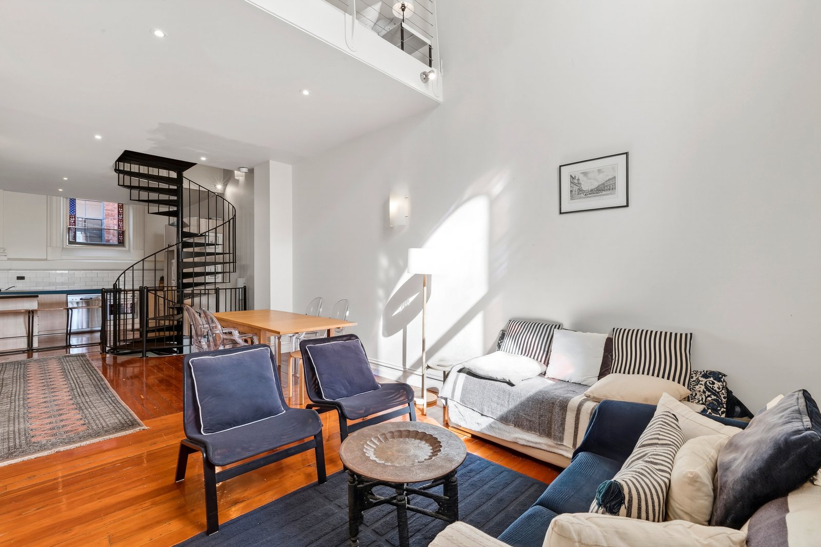 Gallery: 4/13 Hobson Street