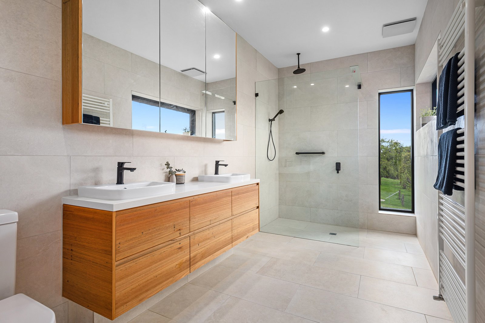 Real Estate and Property in 413 Kyneton-Trentham Road, Trentham, VIC