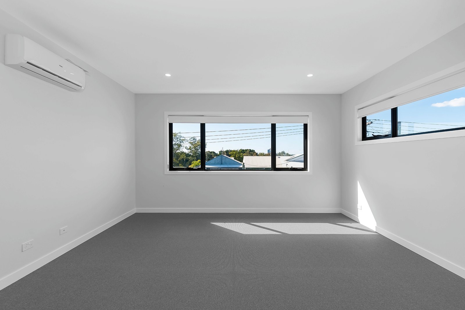 4/13 Robert Street MUDGEERABA 5