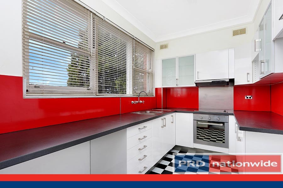 4/13 Rosa Street OATLEY 1