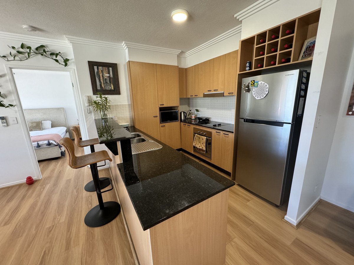4/13 Stephens Street Burleigh Heads 12