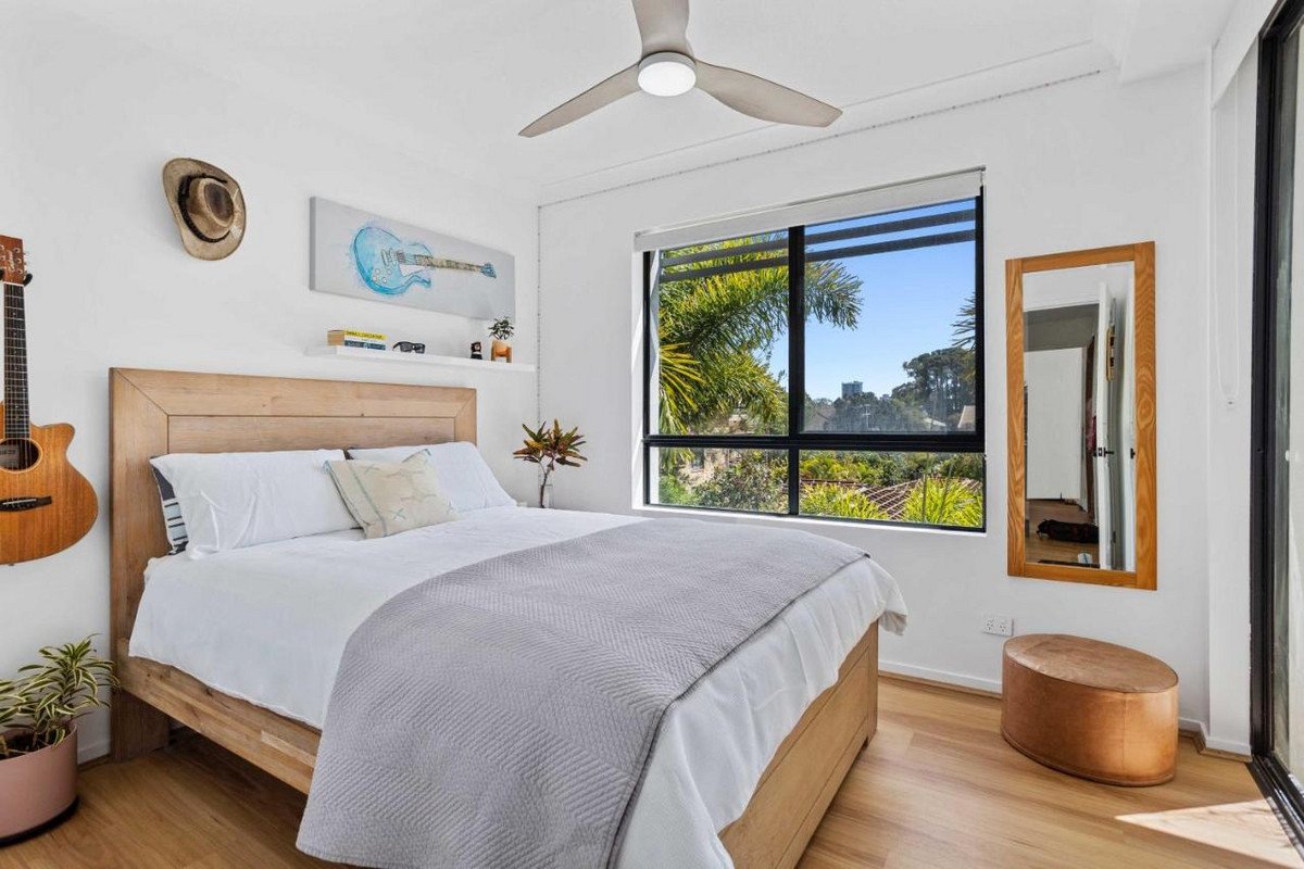 4/13 Stephens Street Burleigh Heads 19