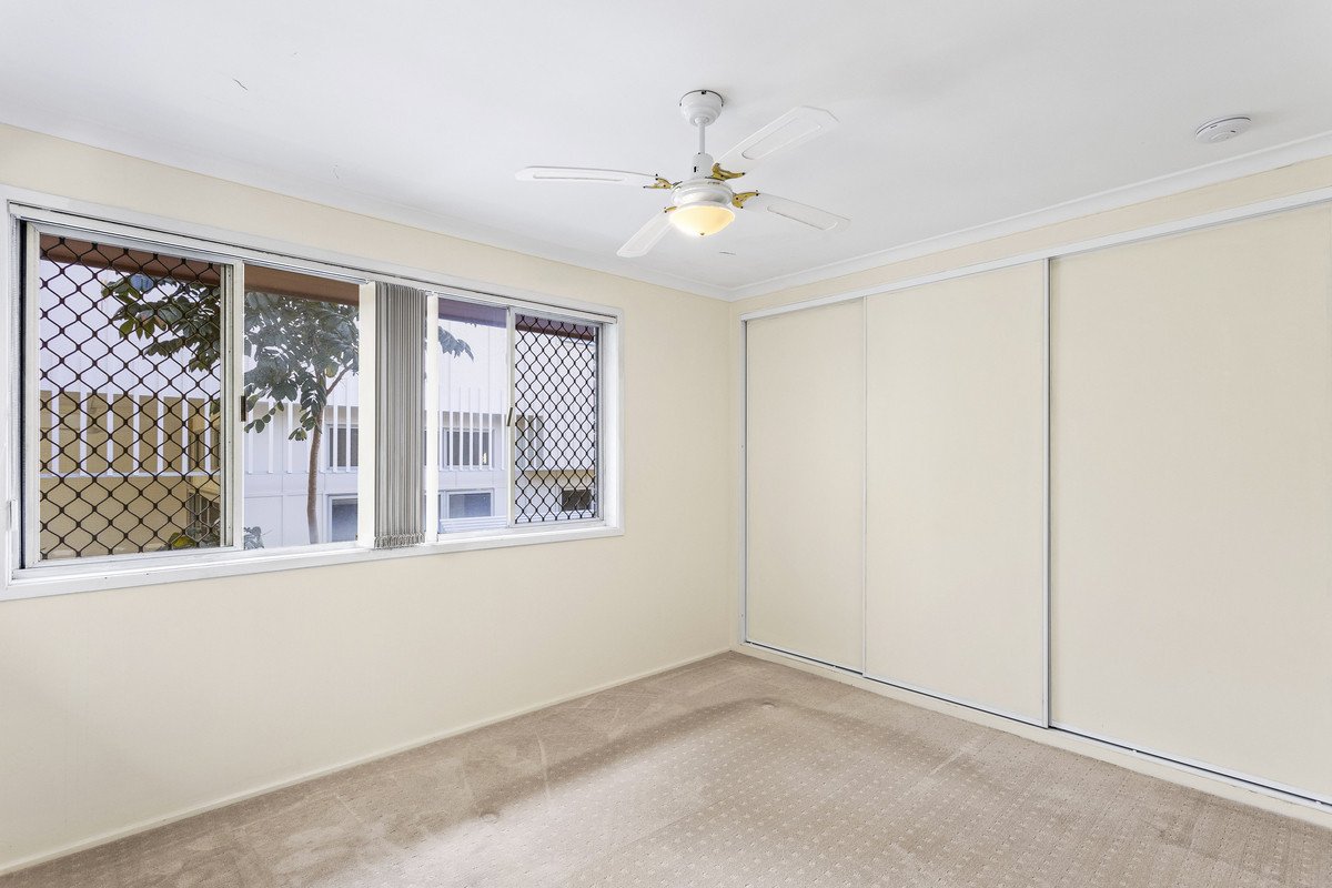 4/13 Tallebudgera Drive Palm Beach 6