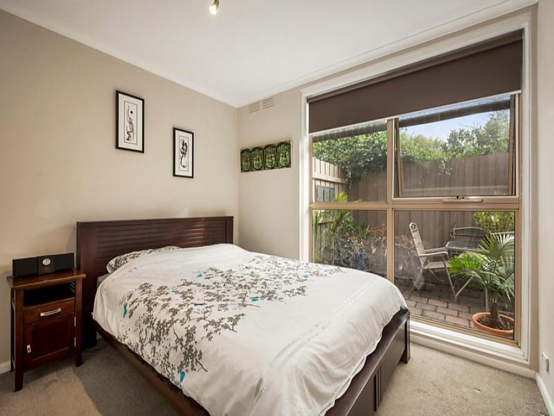 Gallery: 4/13 Tattenham Street