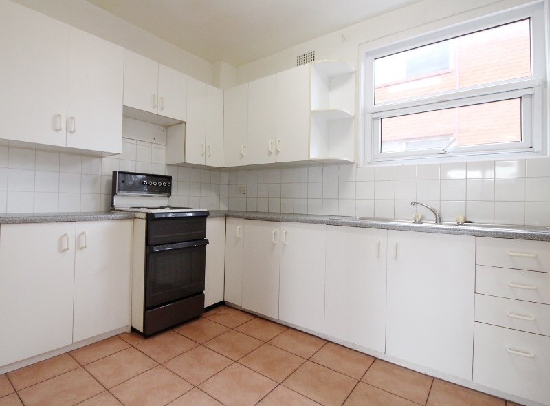 4/13 Templeman Crescent HILLSDALE 2