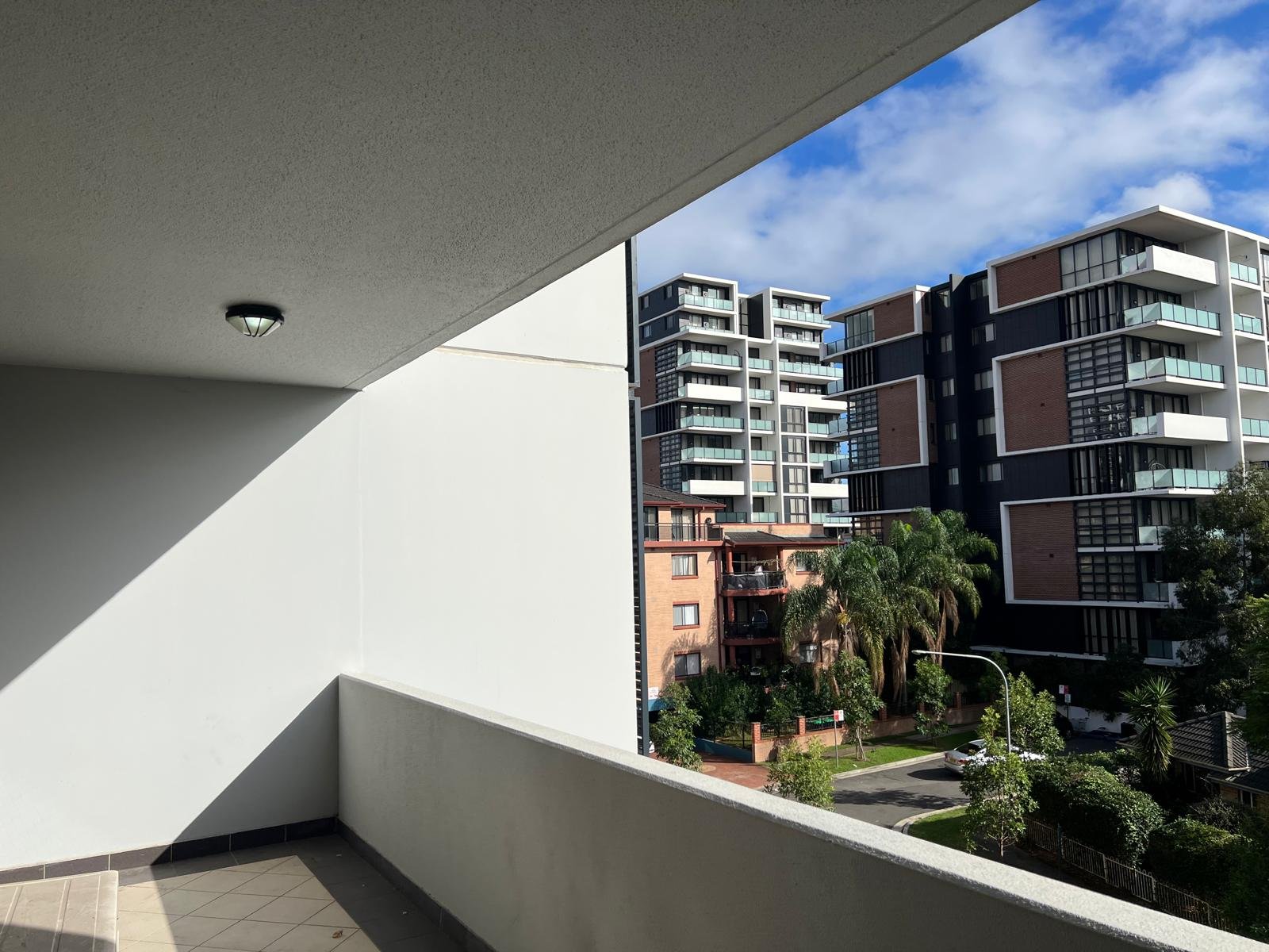 41/31-33 Campbell Street LIVERPOOL 7