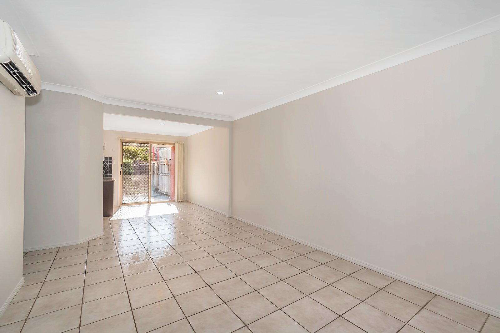 41/31 Archipelago Street PACIFIC PINES 5