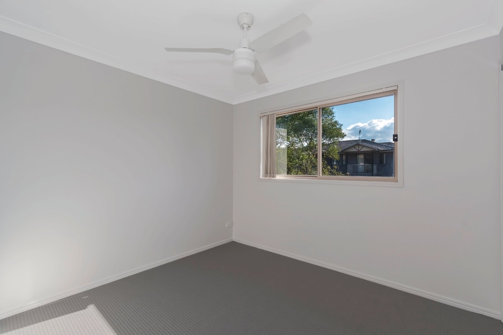 41/31 Archipelago Street PACIFIC PINES 9