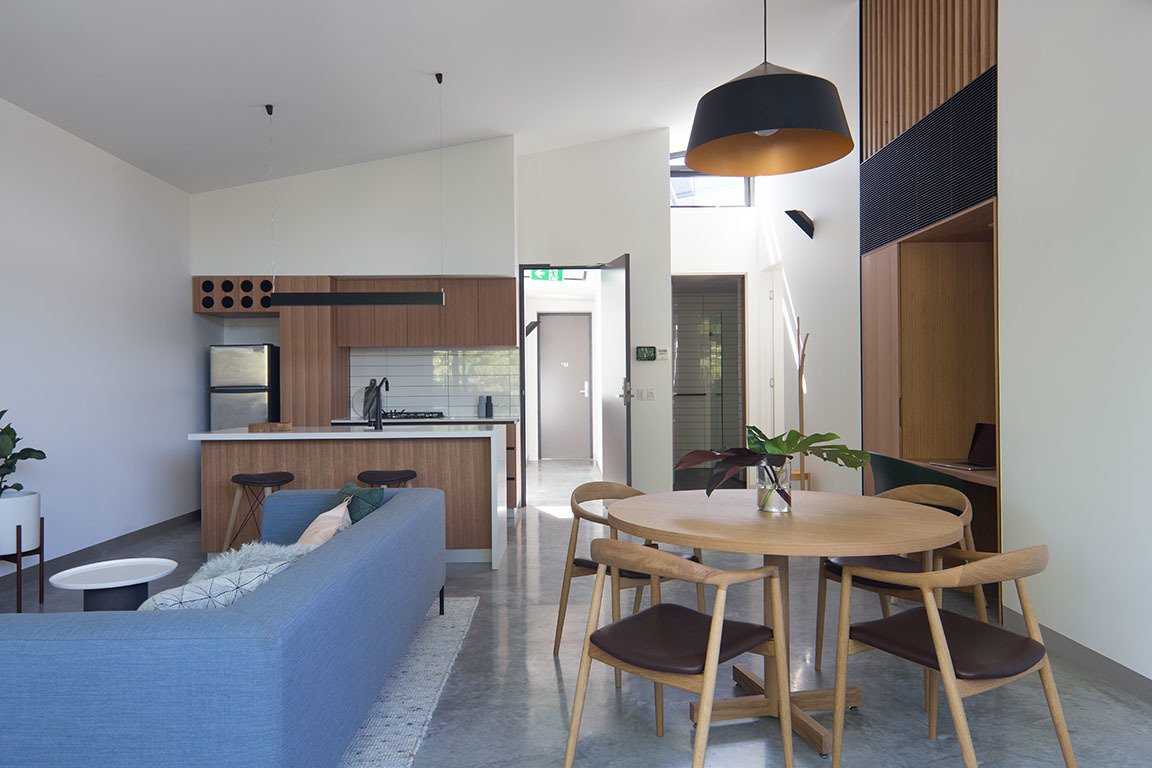 Gallery: 4/135 Coppin Street