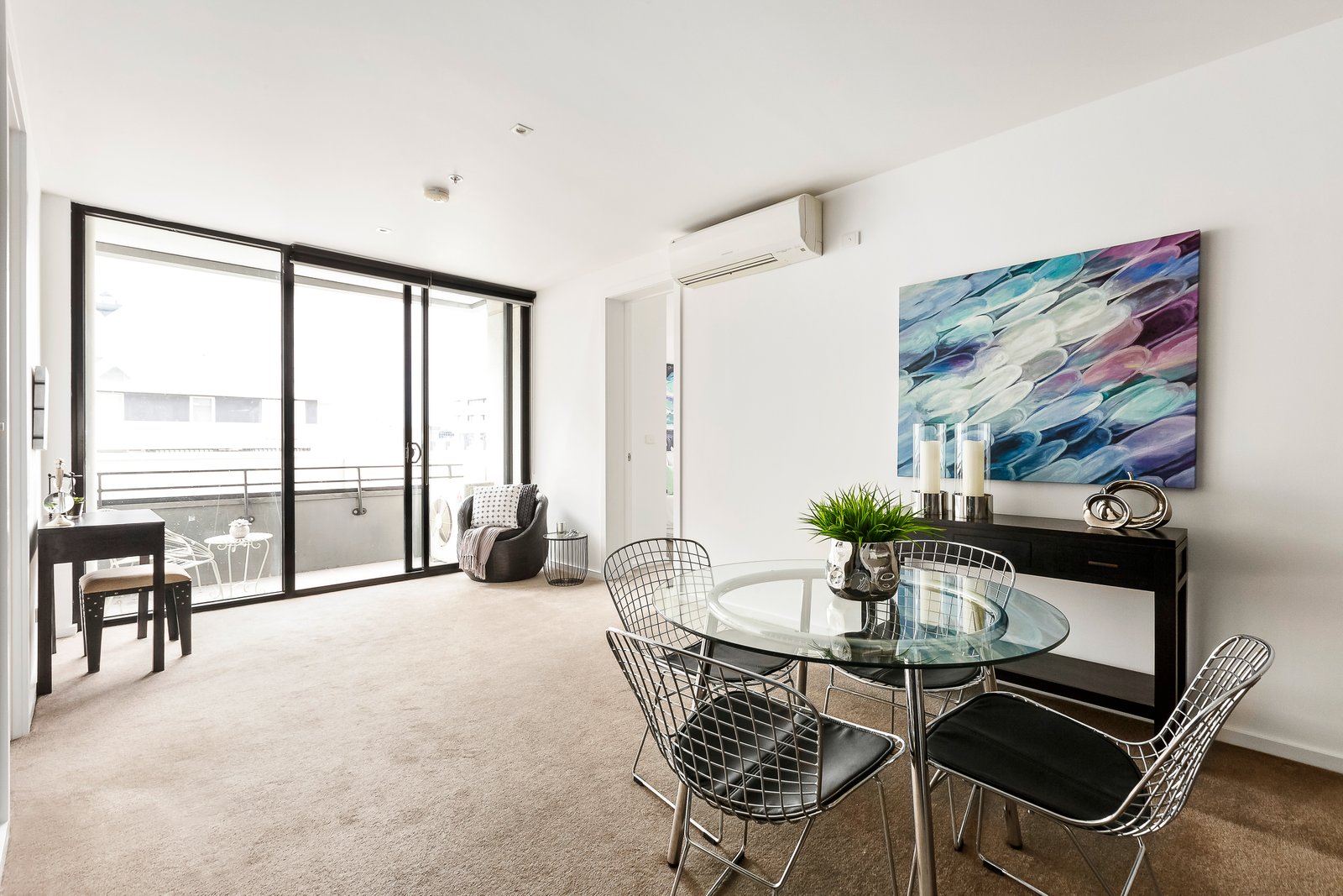 Gallery: 413/57 Bay Street