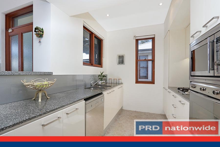 4/136 Morshead Drive HURSTVILLE GROVE 9