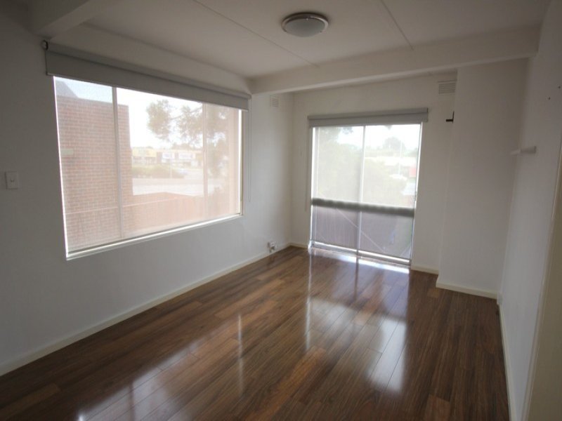 Gallery: 4/1383 Nepean Highway