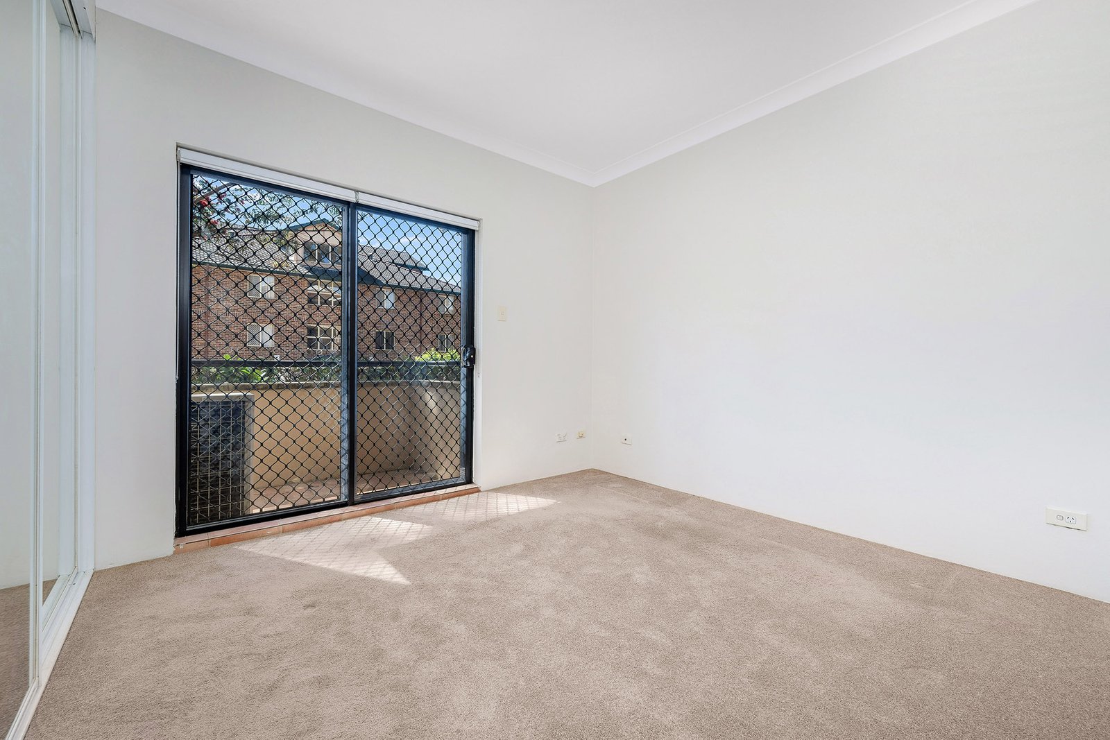 4/14-16 Melvin Street BEVERLY HILLS 4