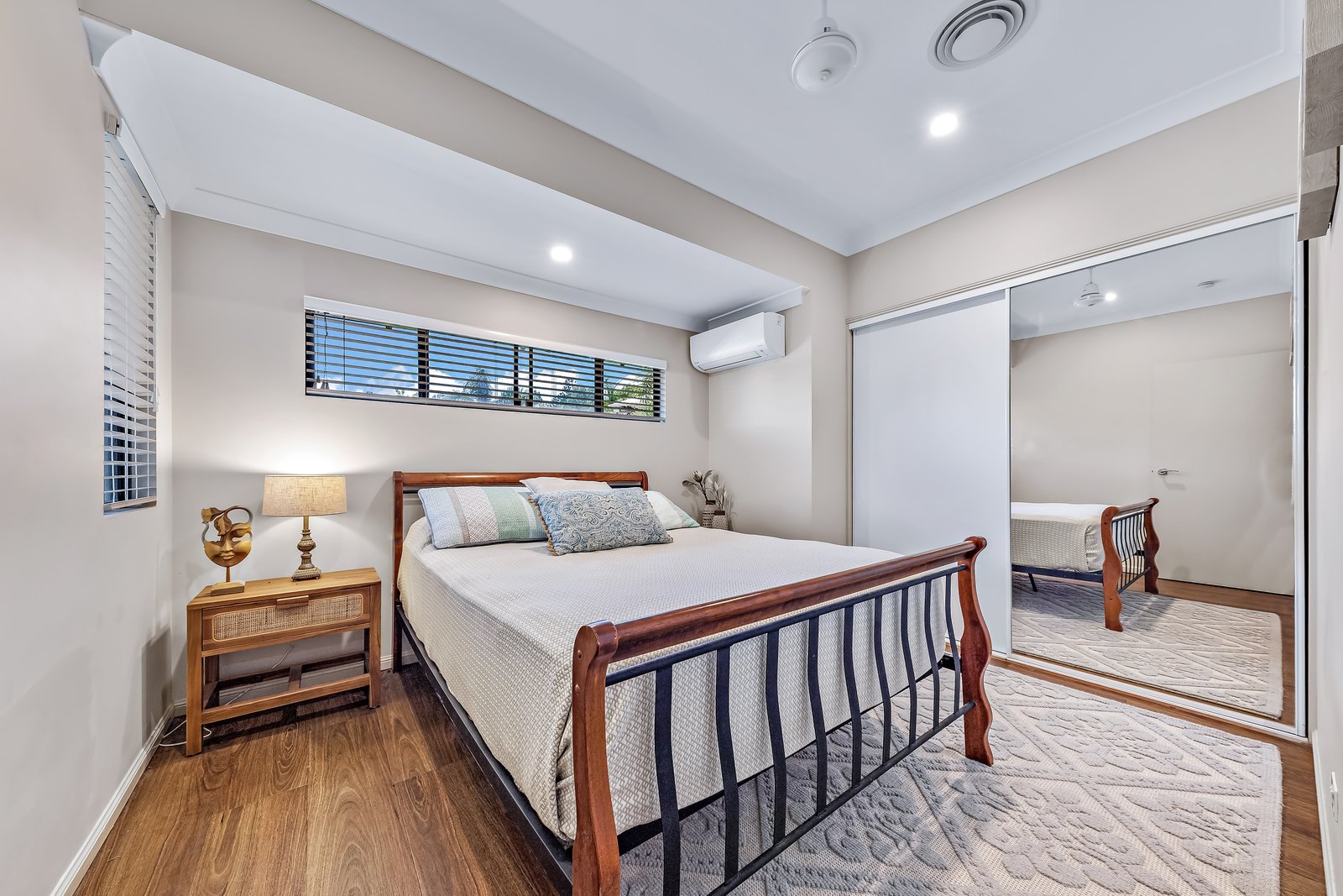 4/14 Altmann Avenue CANNONVALE 9