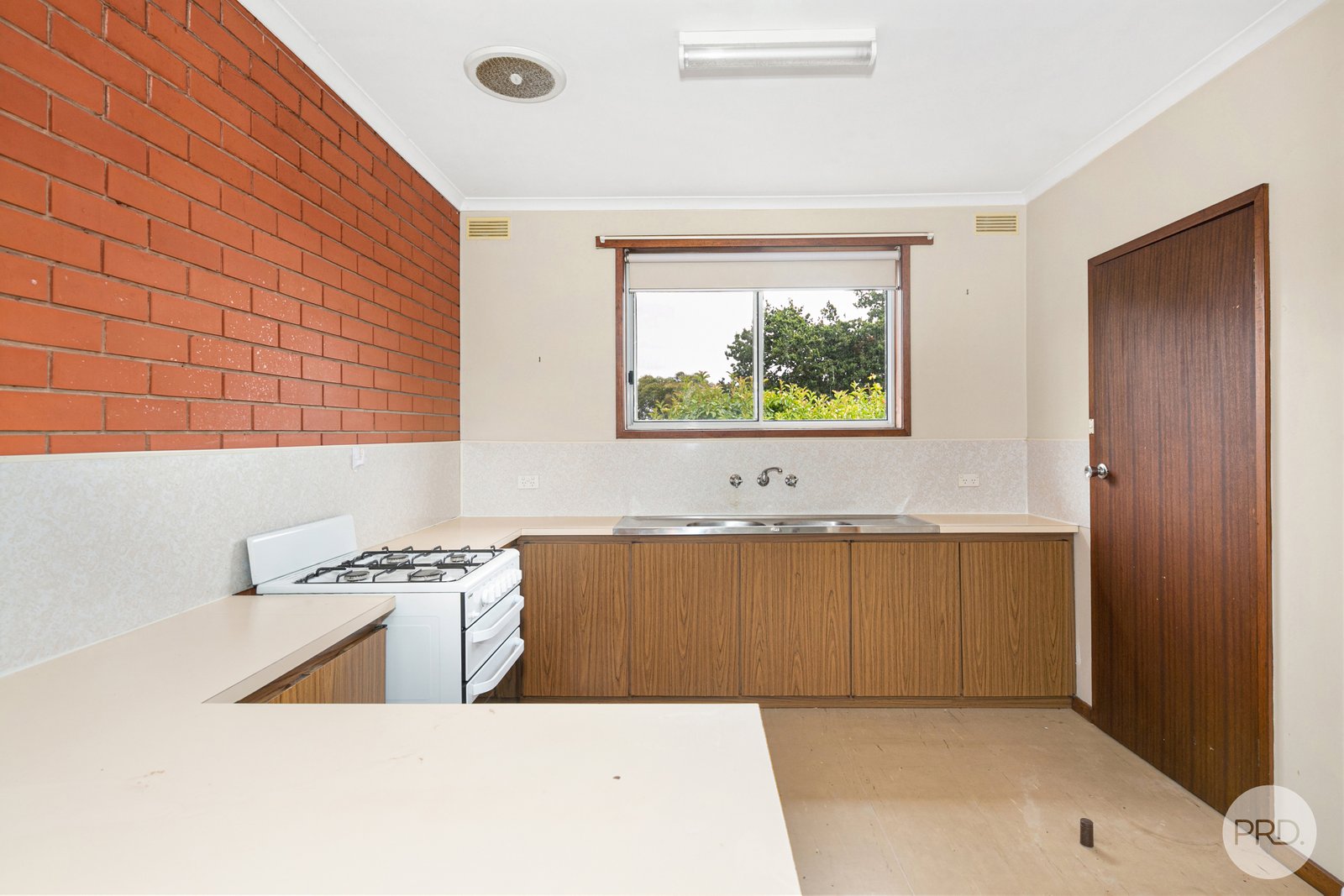 4/14 Aquila Court BALLARAT NORTH 3