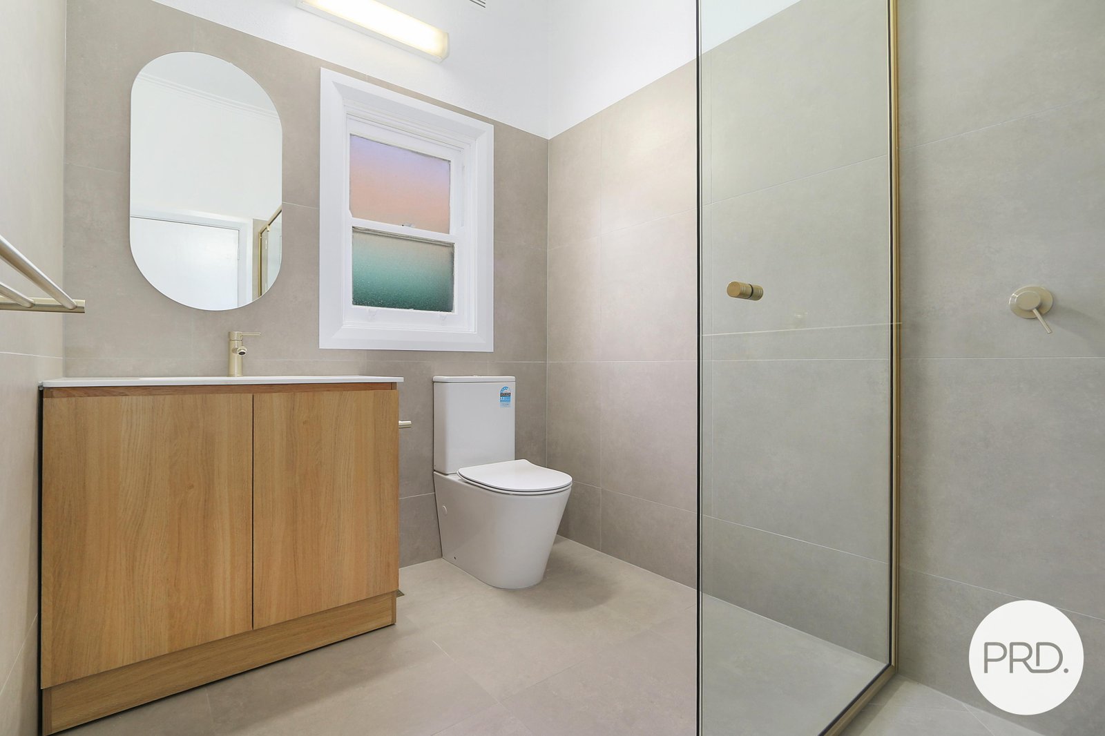 414 Buckingham Street NORTH ALBURY 4