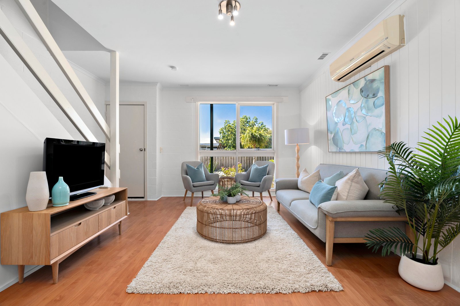 Gallery: 4/14 Carder Avenue