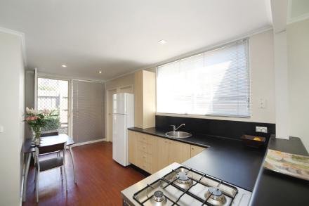 Gallery: 4/14 Collins Street
