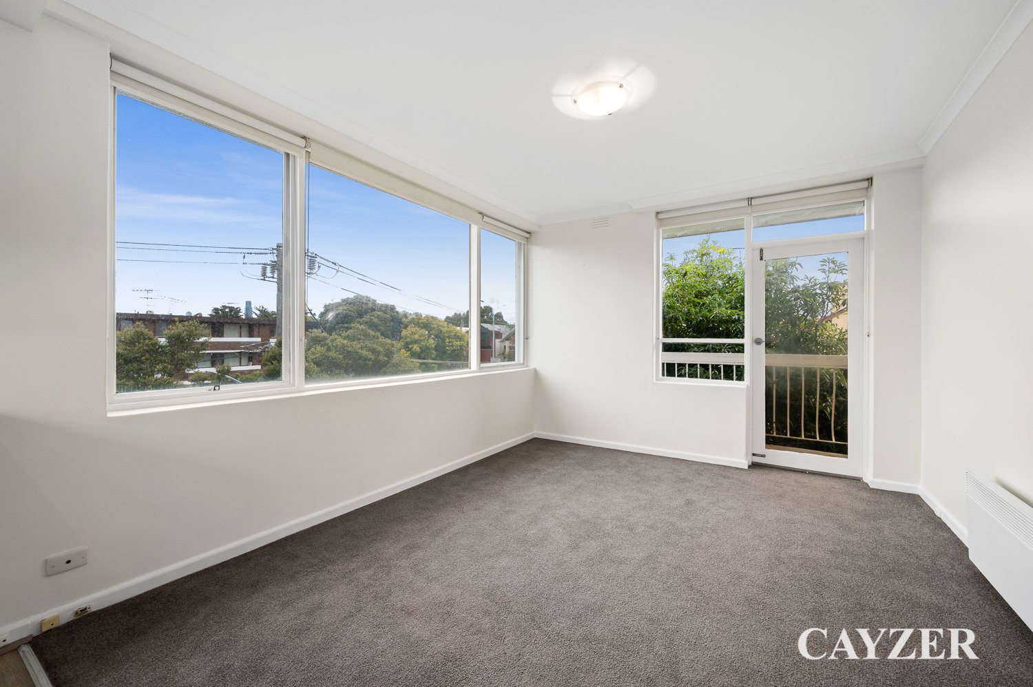 Gallery: 4/14 Deakin Street