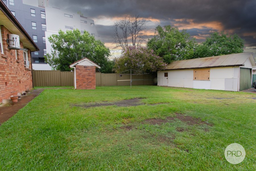 4/14 Fulton Street PENRITH 8