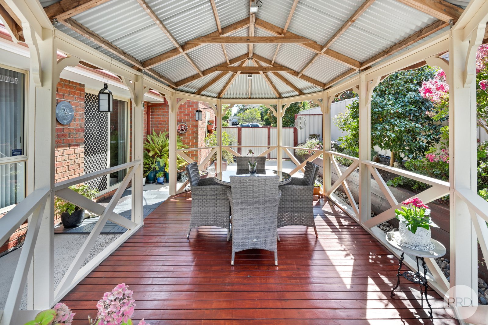 414 Gladstone Street MOUNT PLEASANT 14