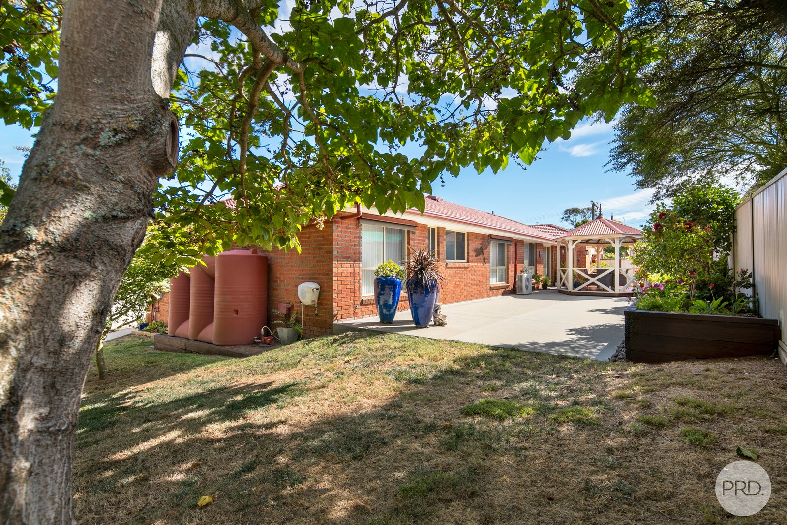 414 Gladstone Street MOUNT PLEASANT 16