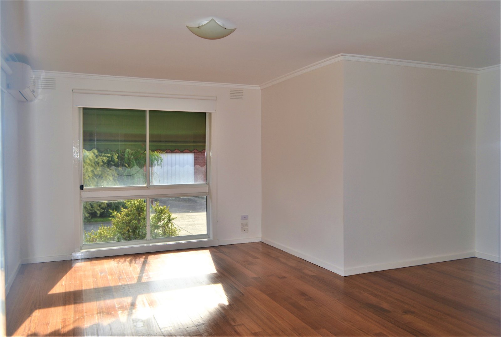 Gallery: 4/14 Hotham Street